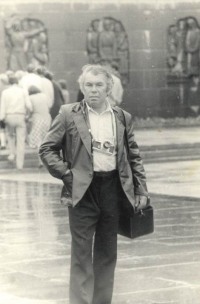         40-  
