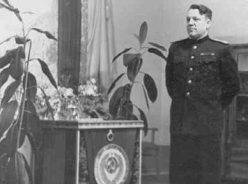      ().  1949-51 .