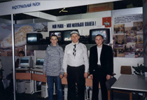          2002.